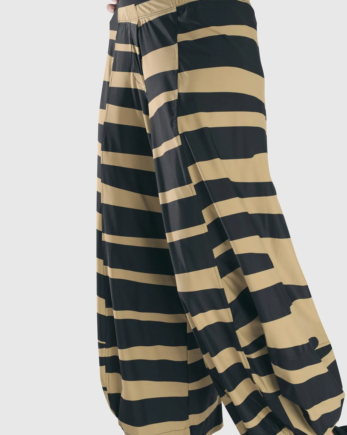 Women Alembika Tekbika Wave Punto Pants, Dunes