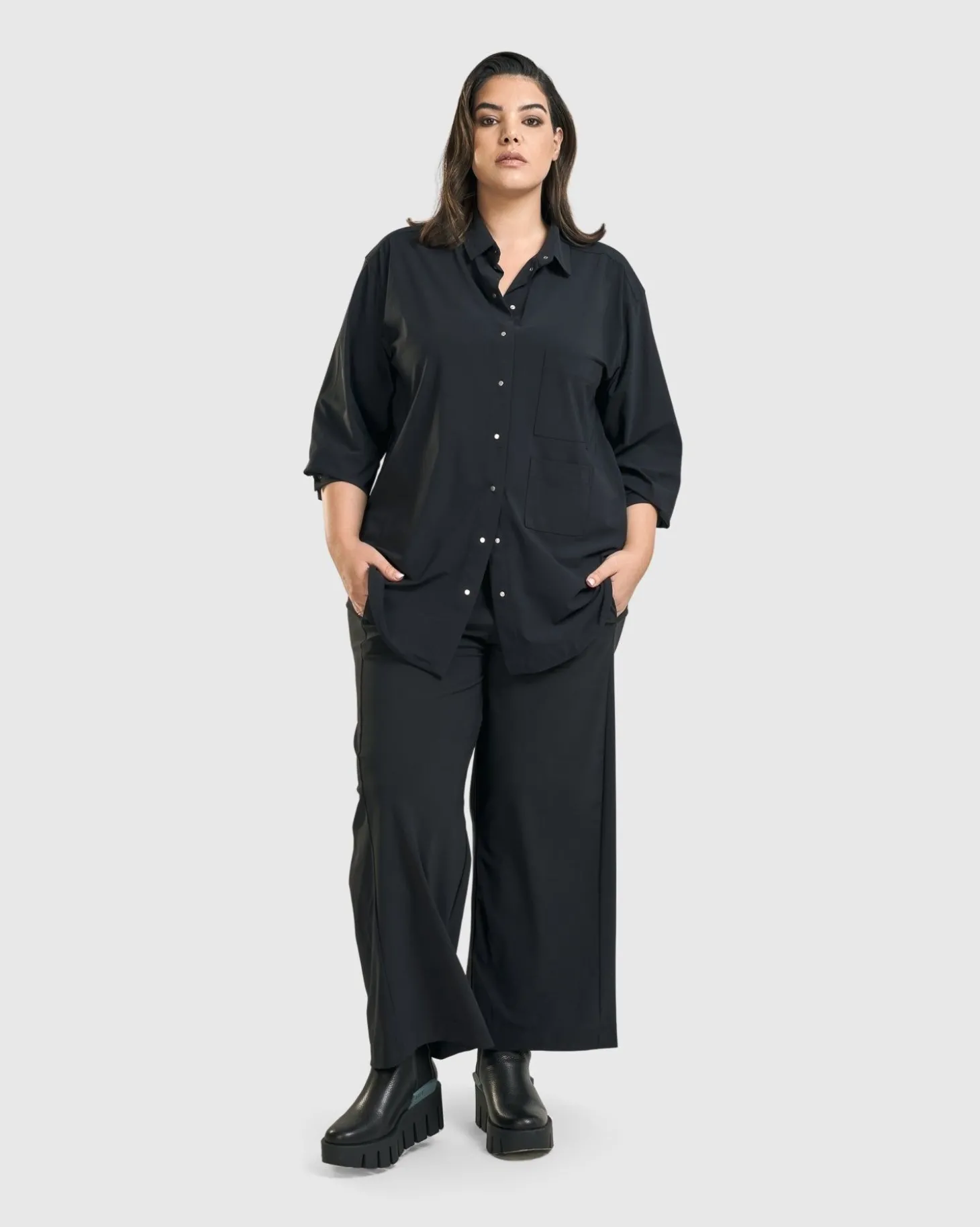 Women Alembika Trinity Button Down Shirt, Black