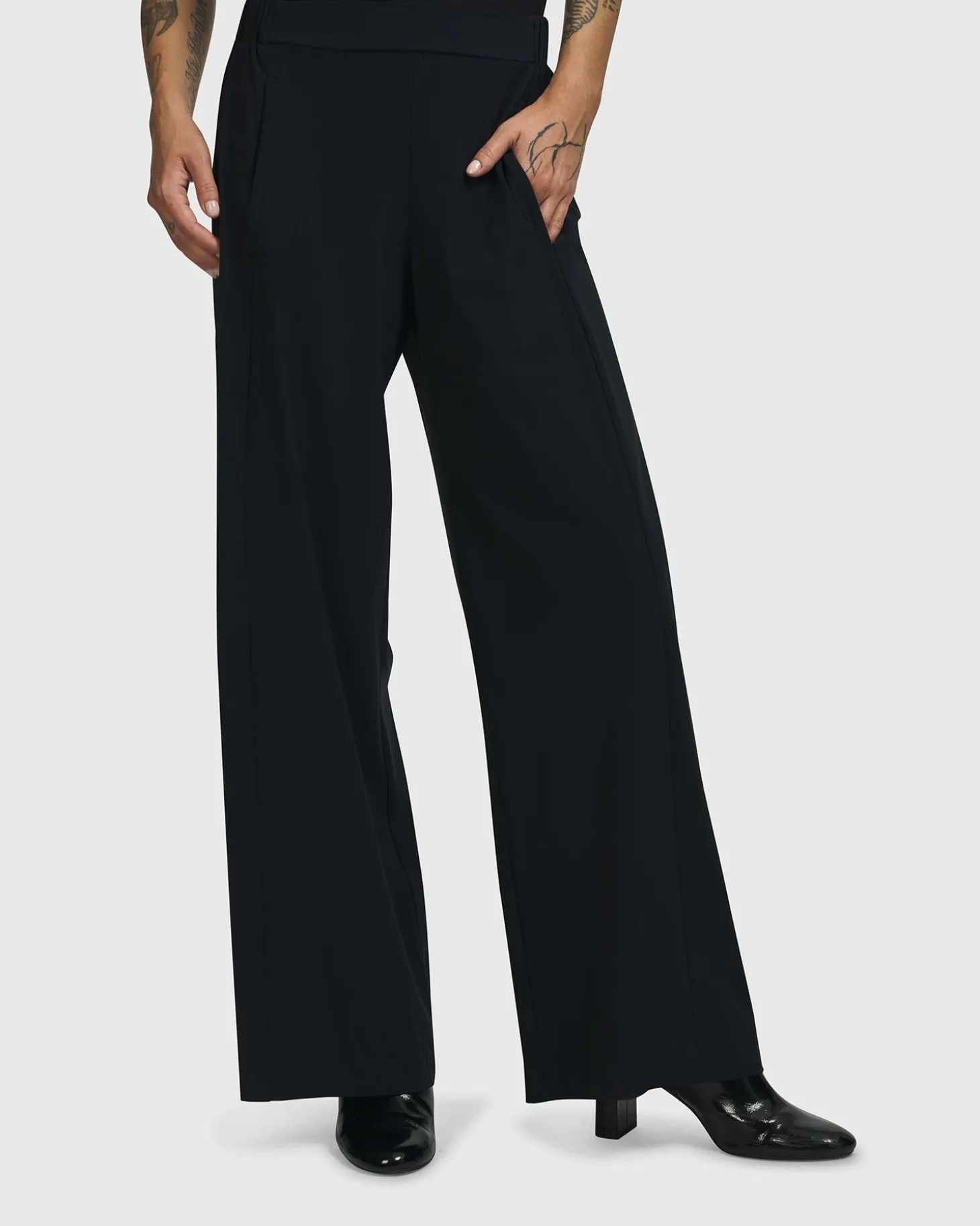 Women Alembika Trinity Straight Leg Pants, Black