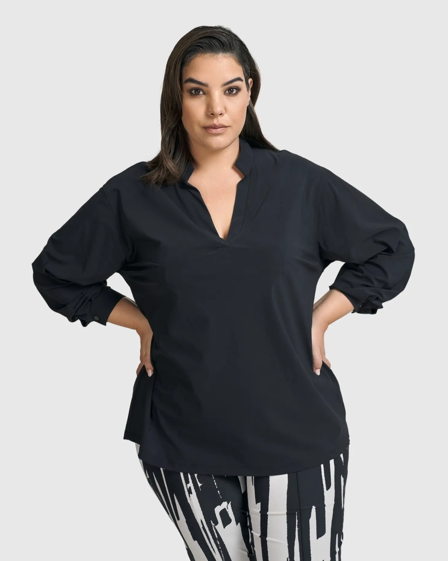Women Alembika Trinity V-Neck Pullover Top, Black