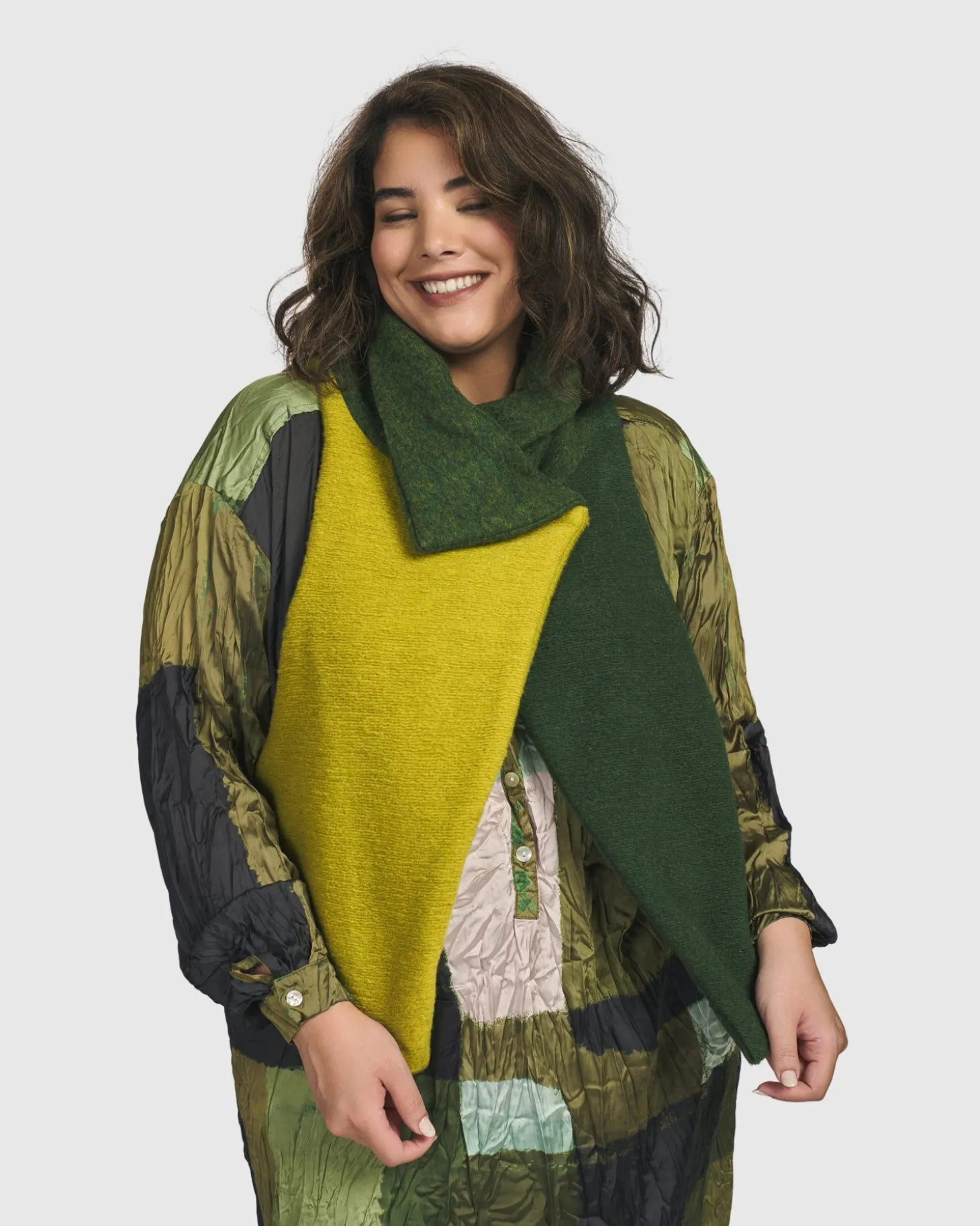 Women Alembika Two Tone Vest, Hunter