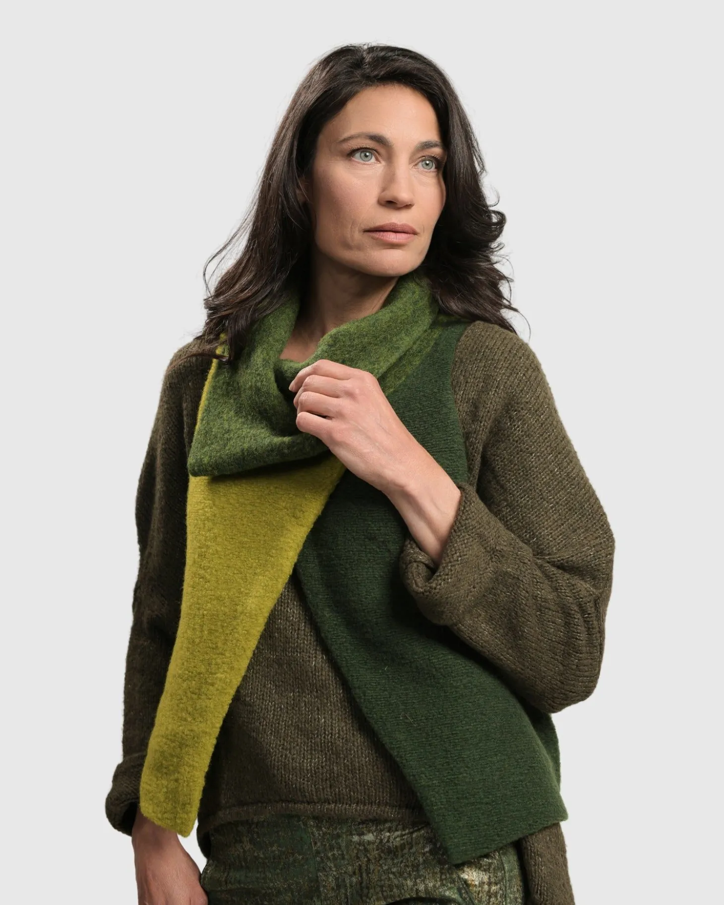 Women Alembika Two Tone Vest, Hunter