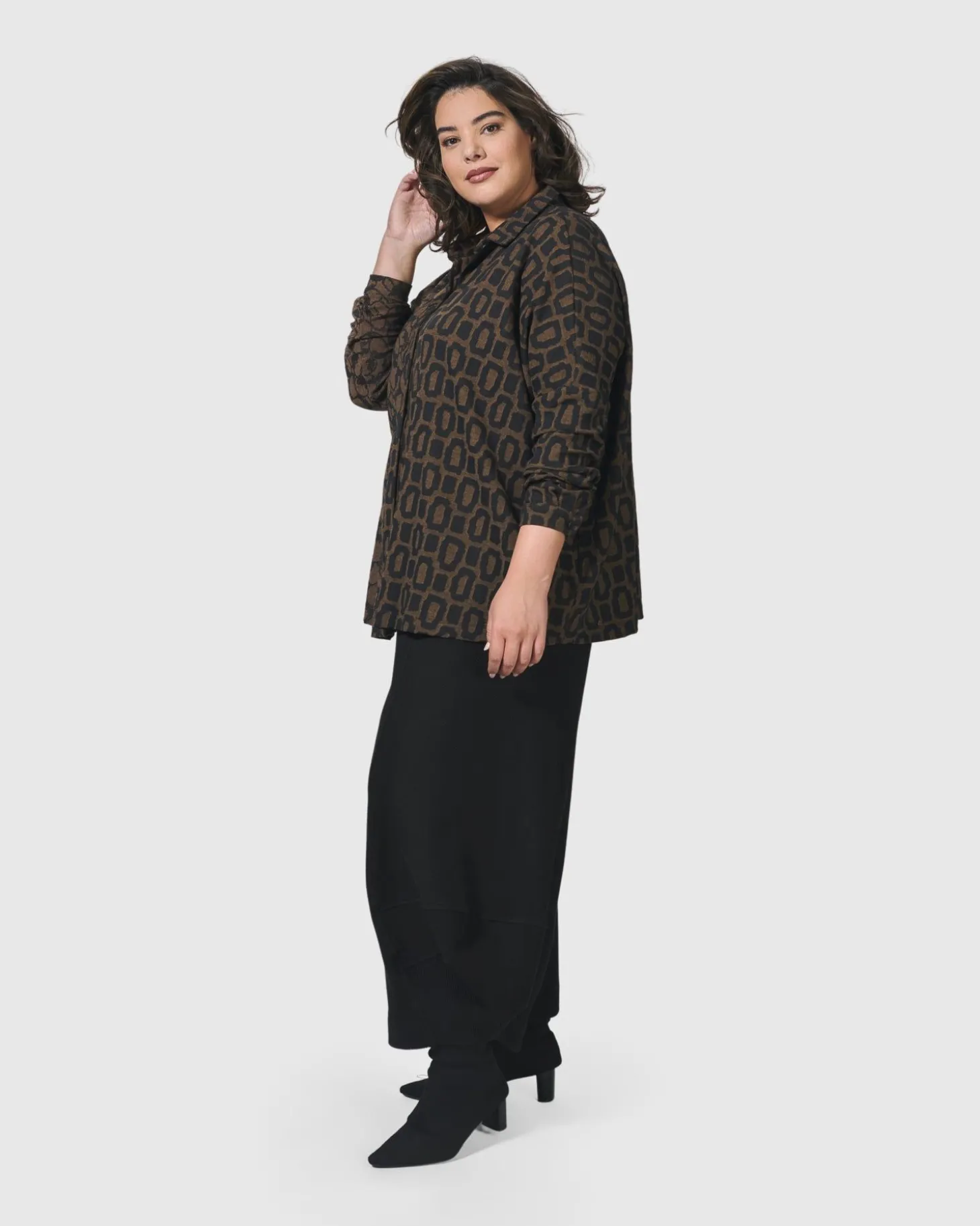 Women Alembika Unstoppable Oversized Cardigan, Coffee