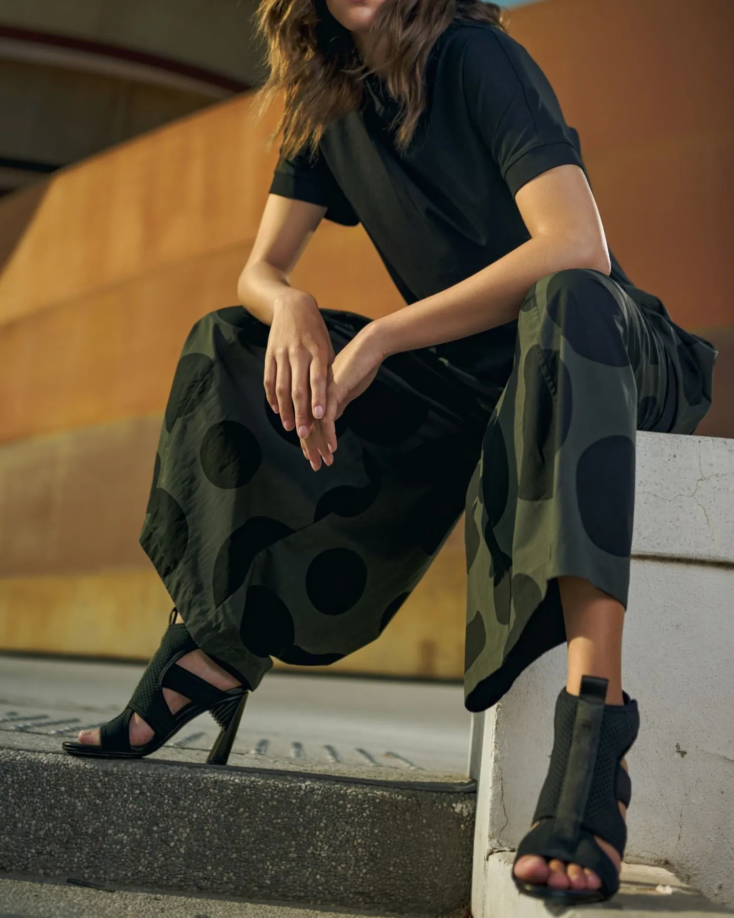 Women Alembika Urban Akira Balloon Pants, Khaki
