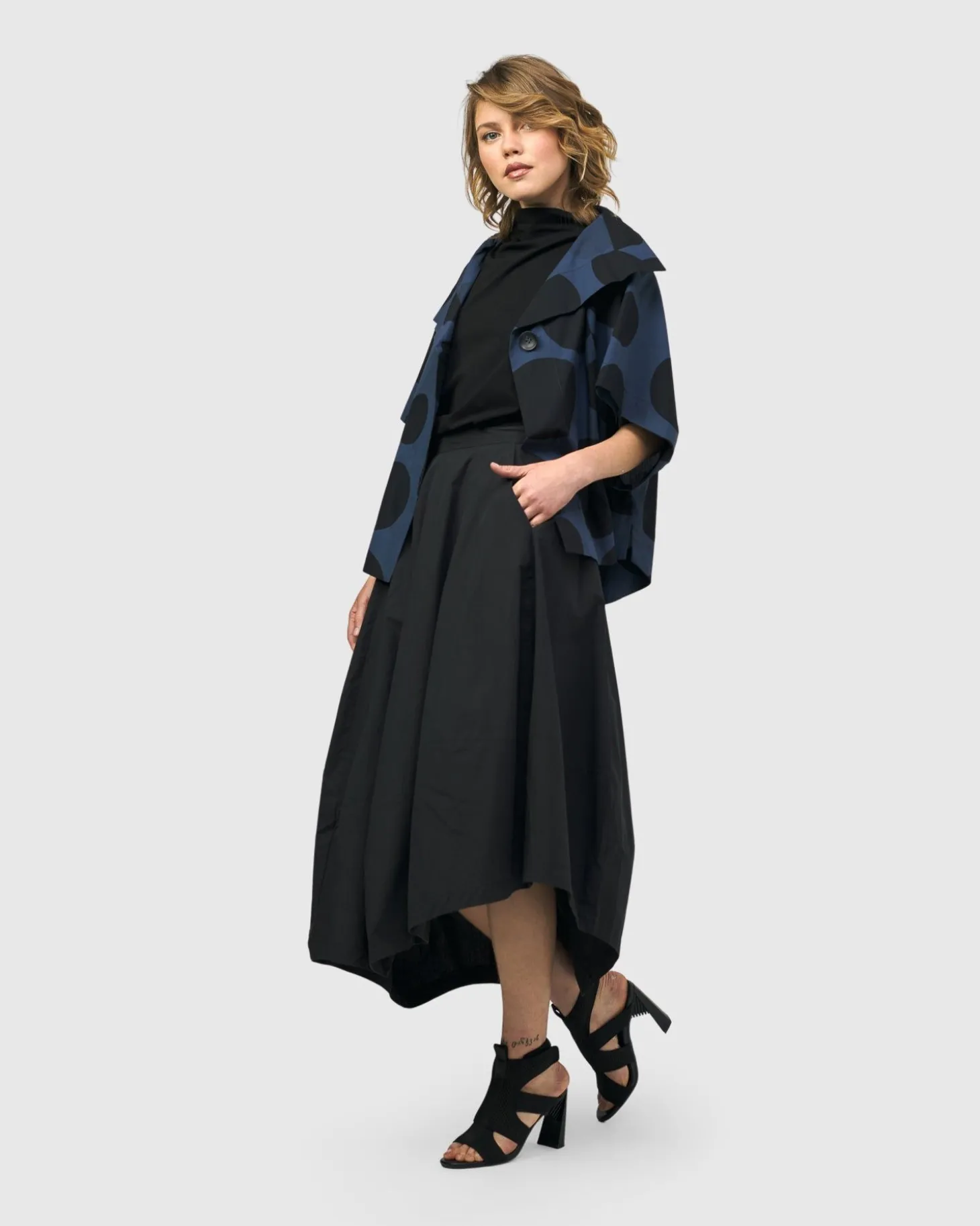 Women Alembika Urban Bossa Cape Jacket, Navy