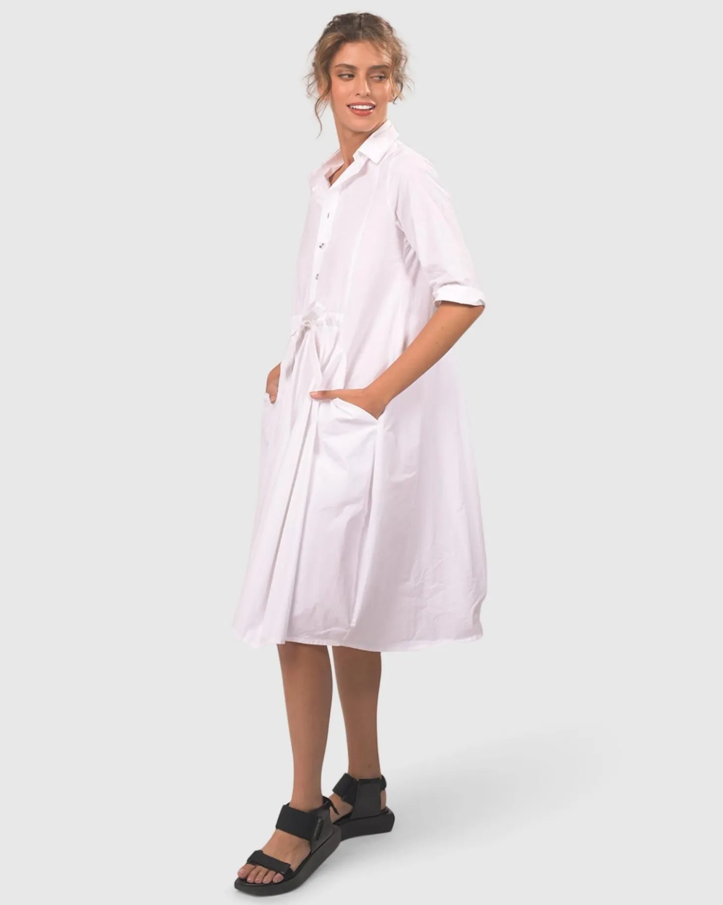 Women Alembika Urban Cooler Dress, White
