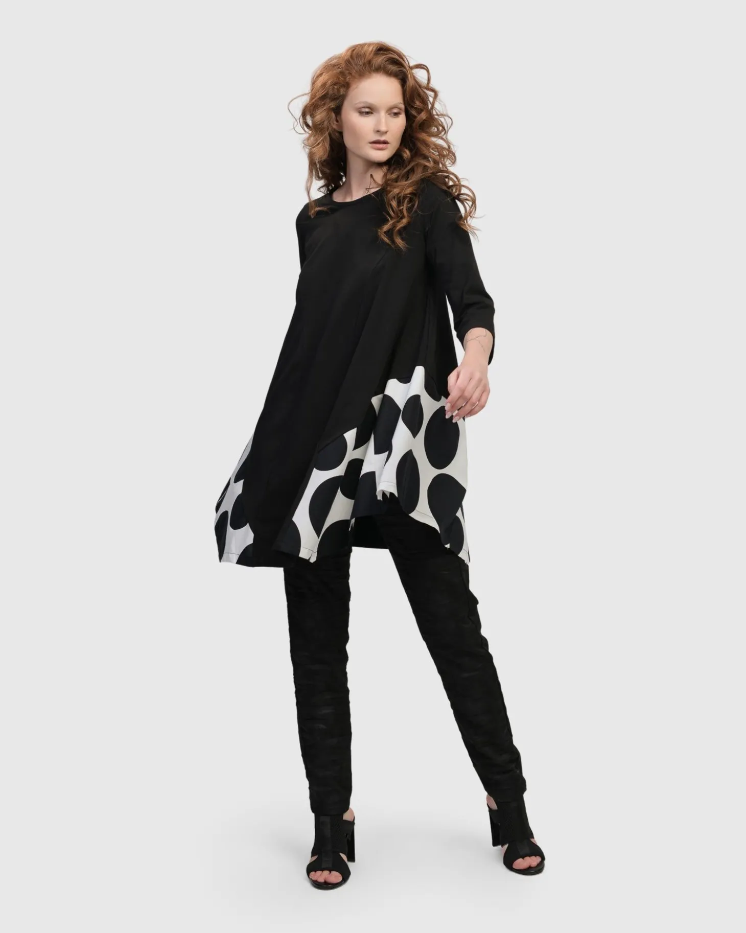 Women Alembika Urban Domino Trapeze Top, Mono
