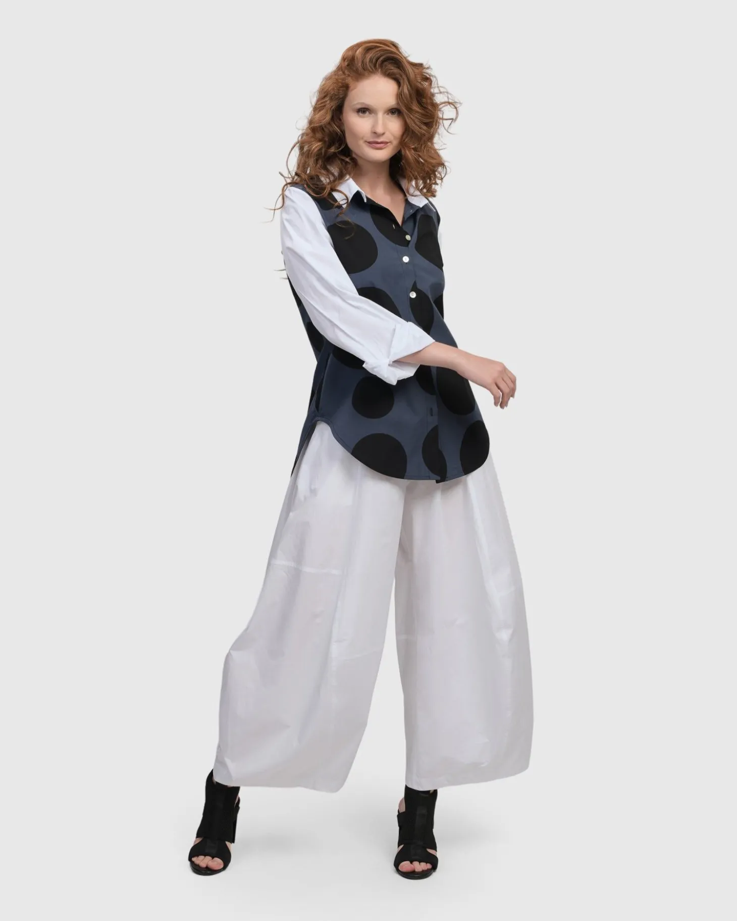 Women Alembika Urban Dots Button Down Shirt, Navy
