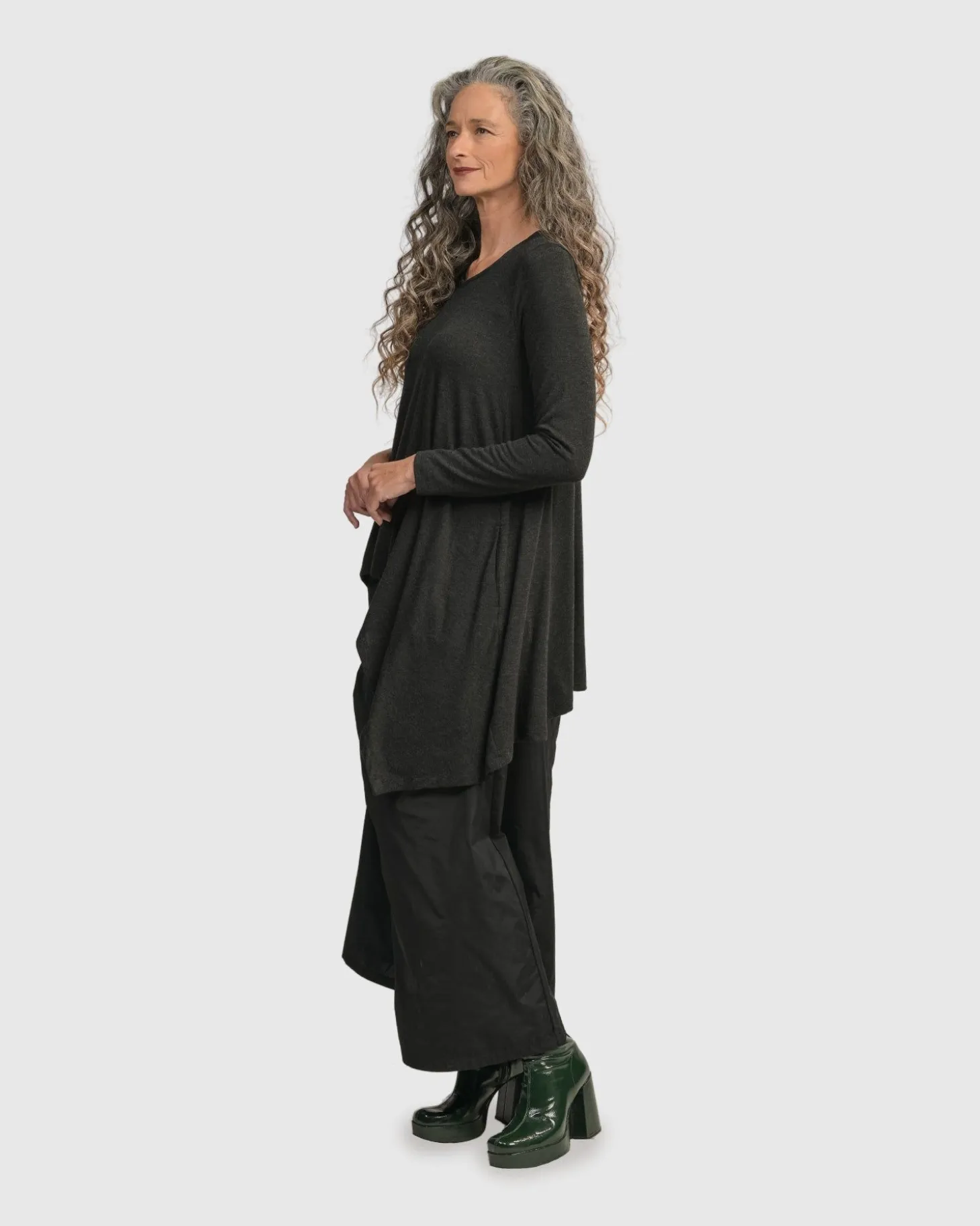 Women Alembika Urban Hi-Lo Top, Charcoal