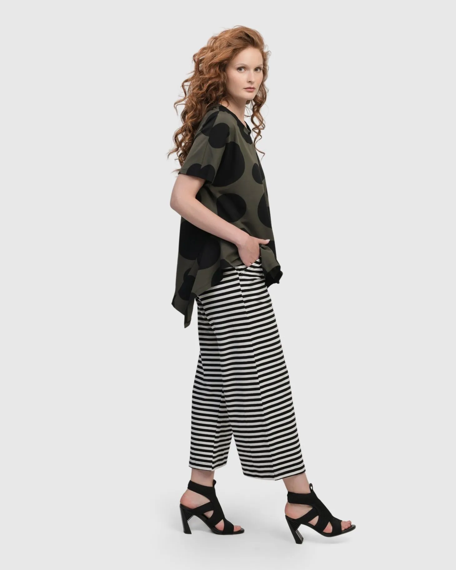 Women Alembika Urban Kiki Relaxed Top, Khaki