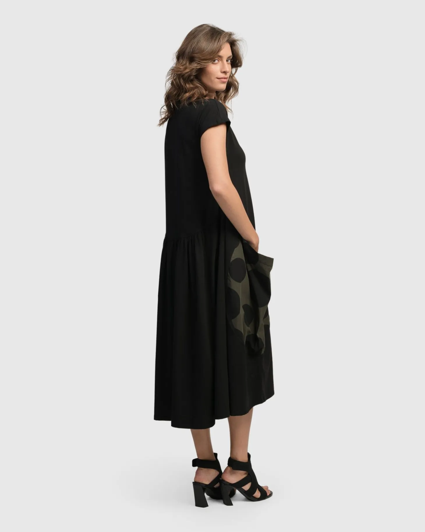 Women Alembika Urban Melody Midi Dress, Khaki