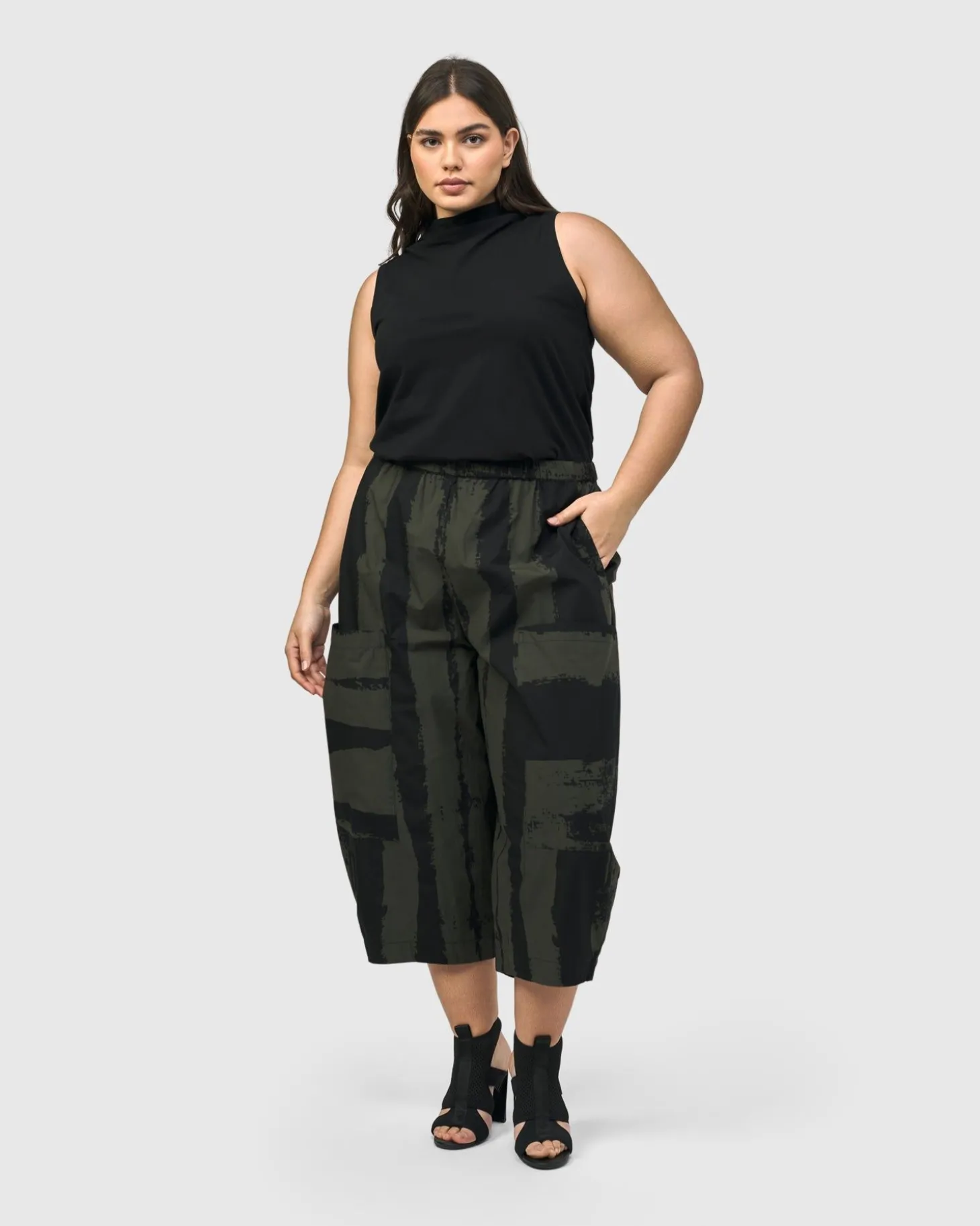 Women Alembika Urban Origami Barrel Pants, Khaki