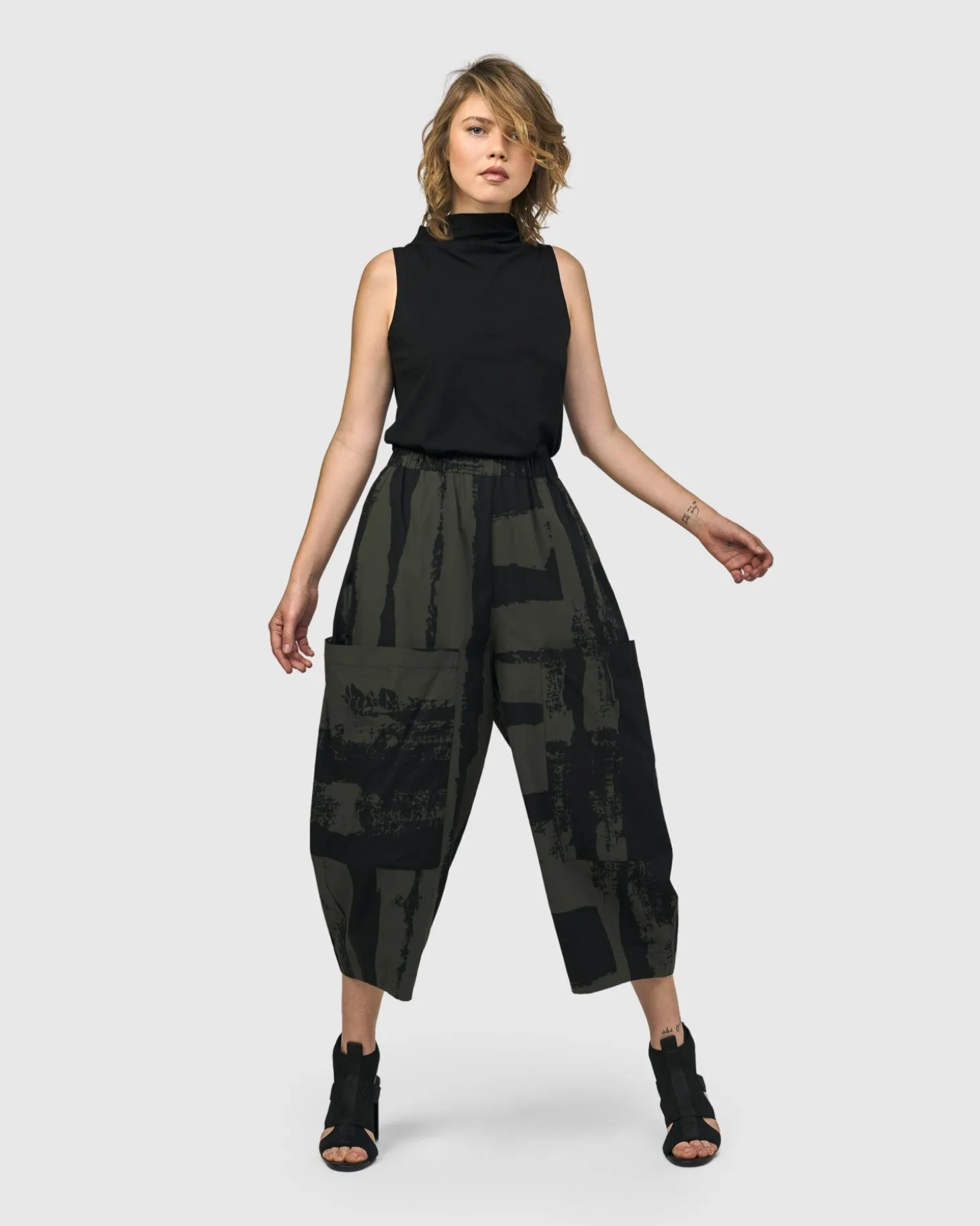 Women Alembika Urban Origami Barrel Pants, Khaki
