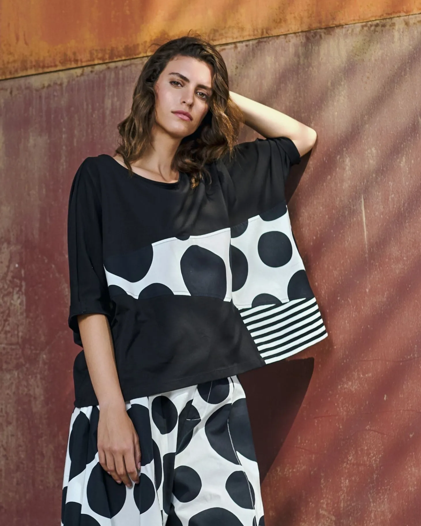 Women Alembika Urban Rockefeller Dots Boxy Tee, Mono