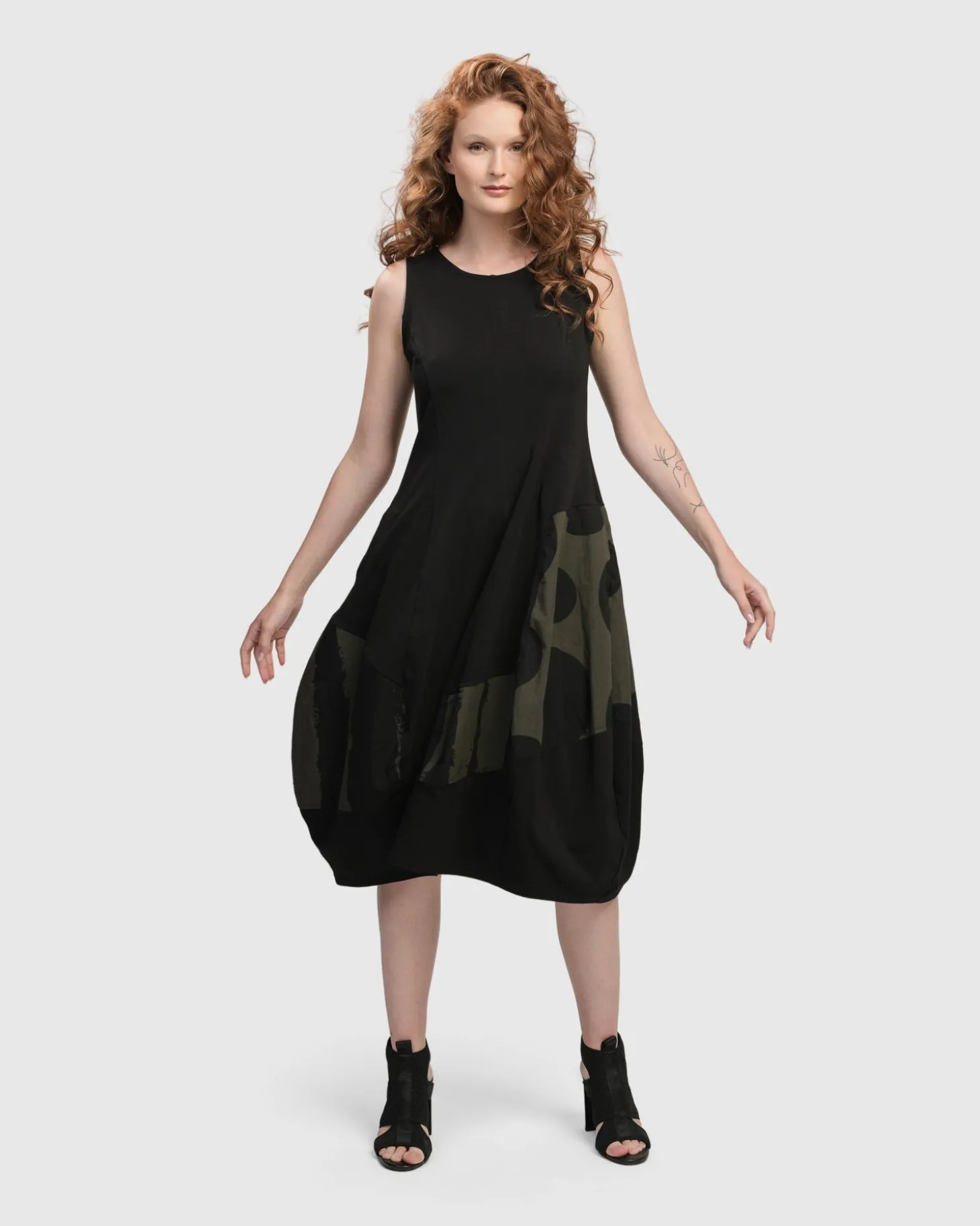 Women Alembika Urban Sleeveless Cocoon Dress, Khaki