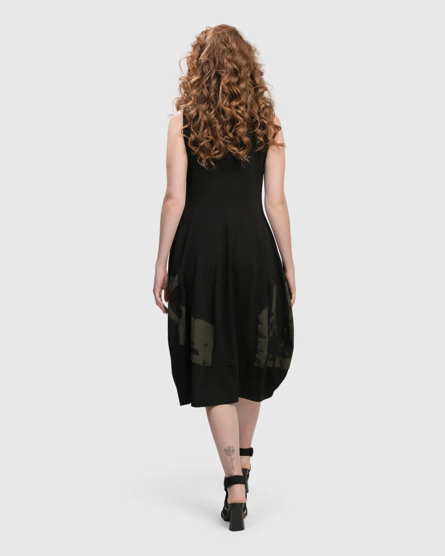 Women Alembika Urban Sleeveless Cocoon Dress, Khaki