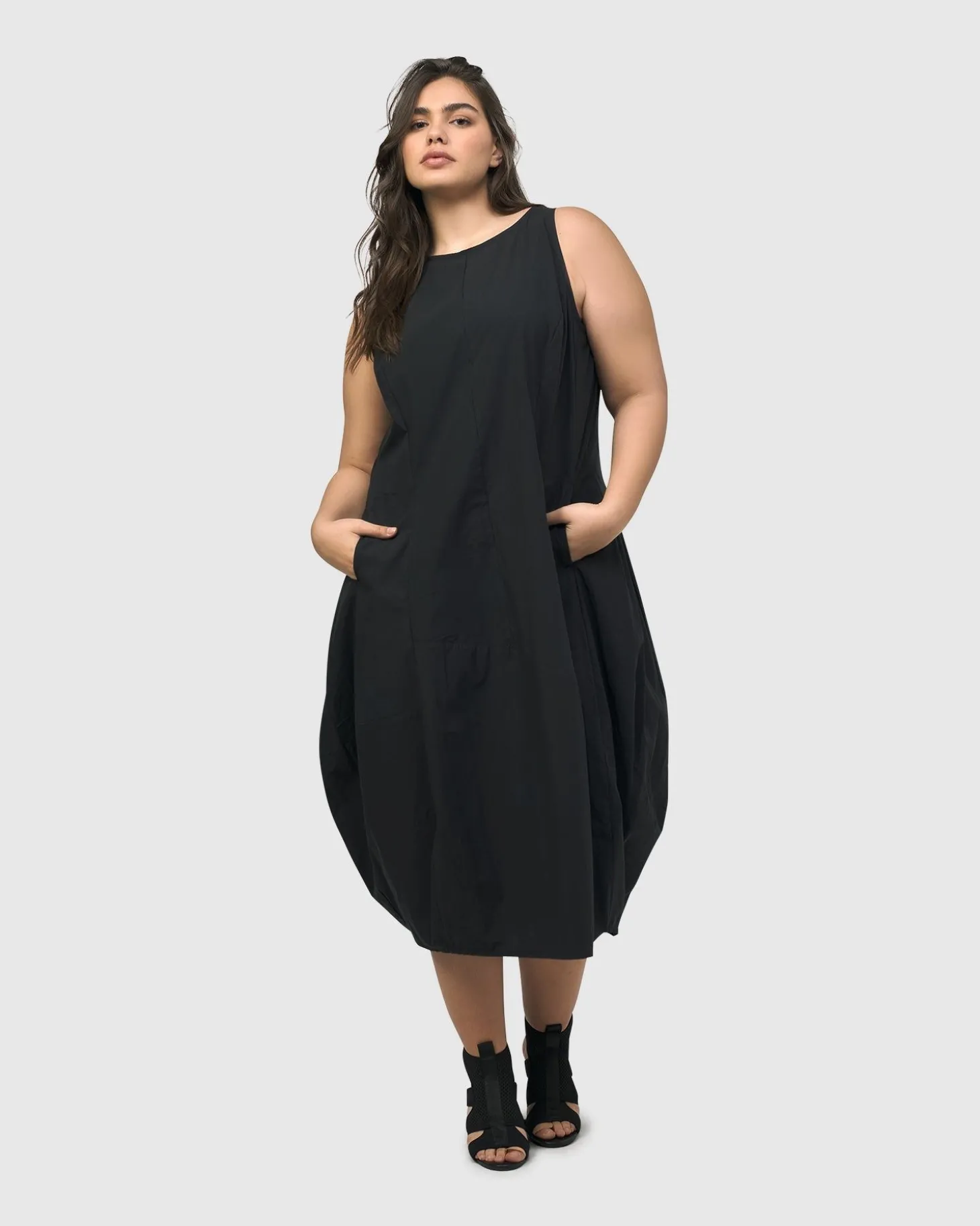 Women Alembika Urban Soho Sleeveless Cocoon Dress, Black