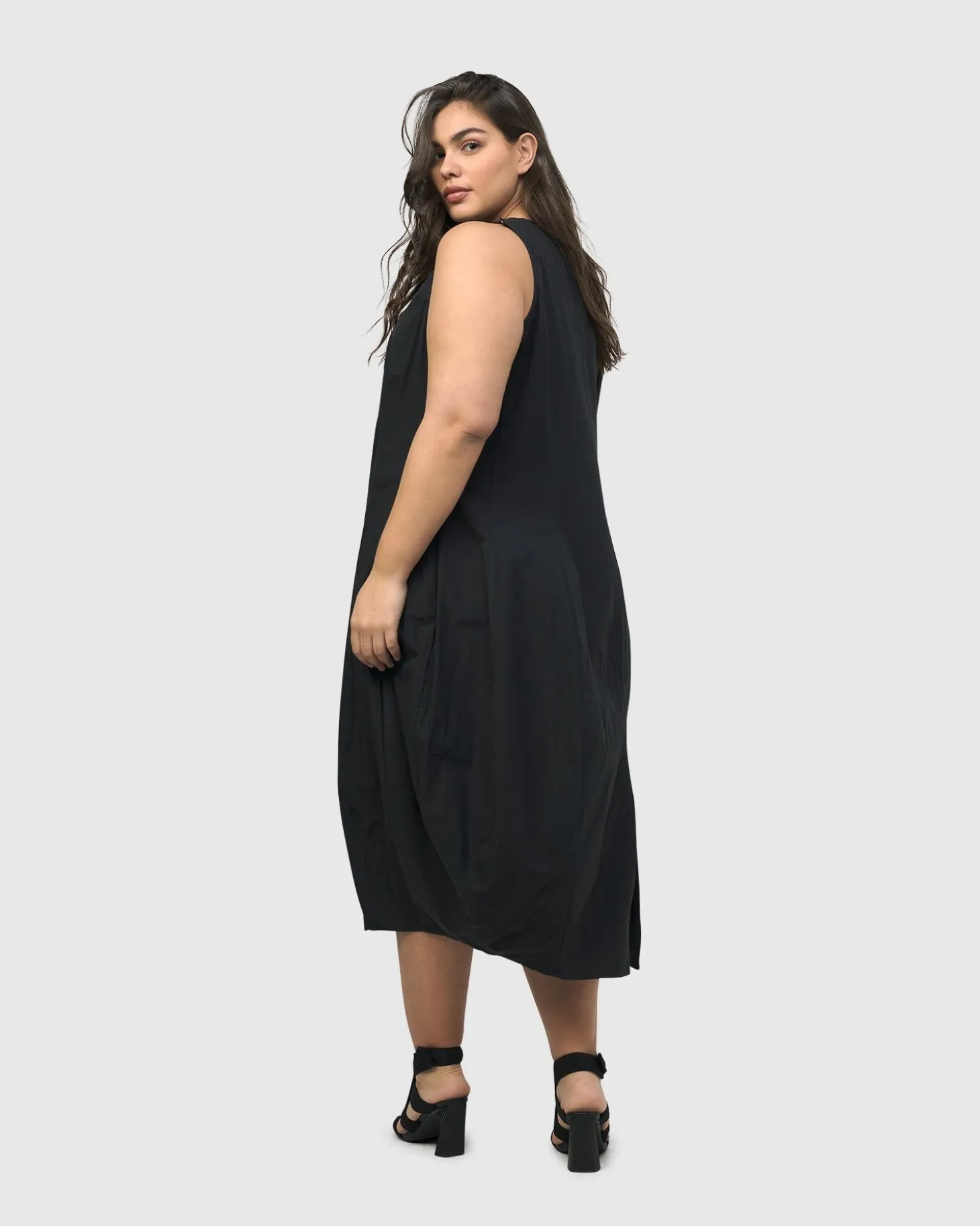 Women Alembika Urban Soho Sleeveless Cocoon Dress, Black