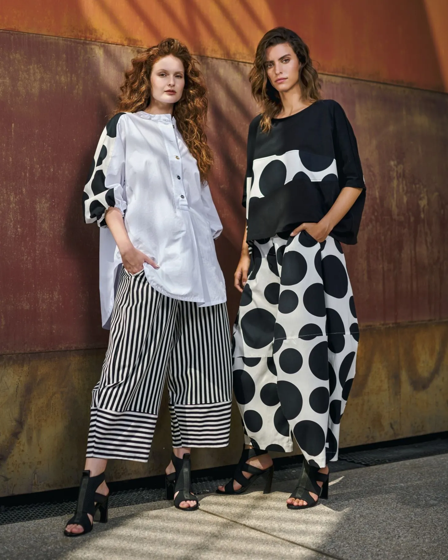 Women Alembika Urban Stripes Lantern Pants, Black