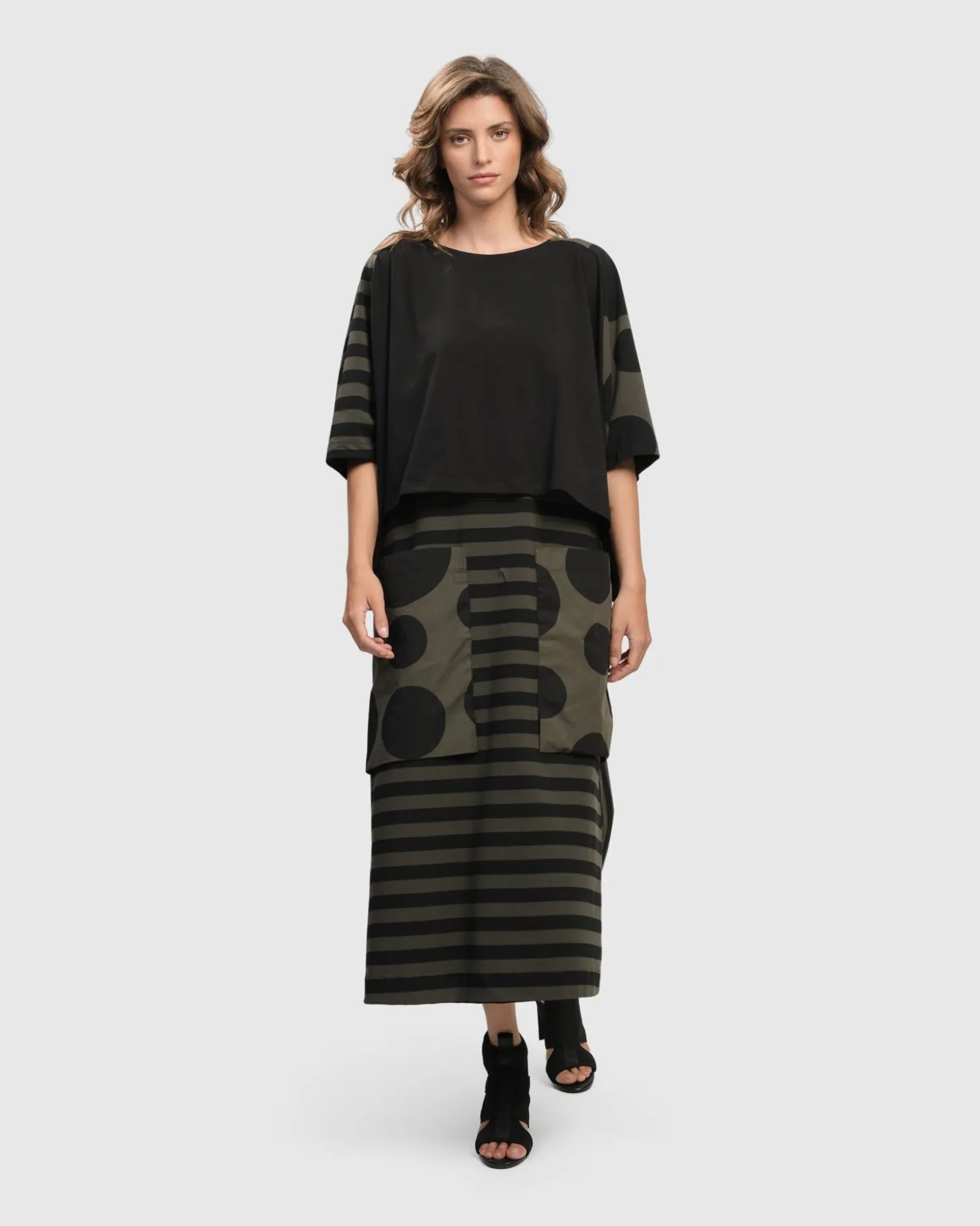 Women Alembika Urban Suntory Cropped Tee, Khaki