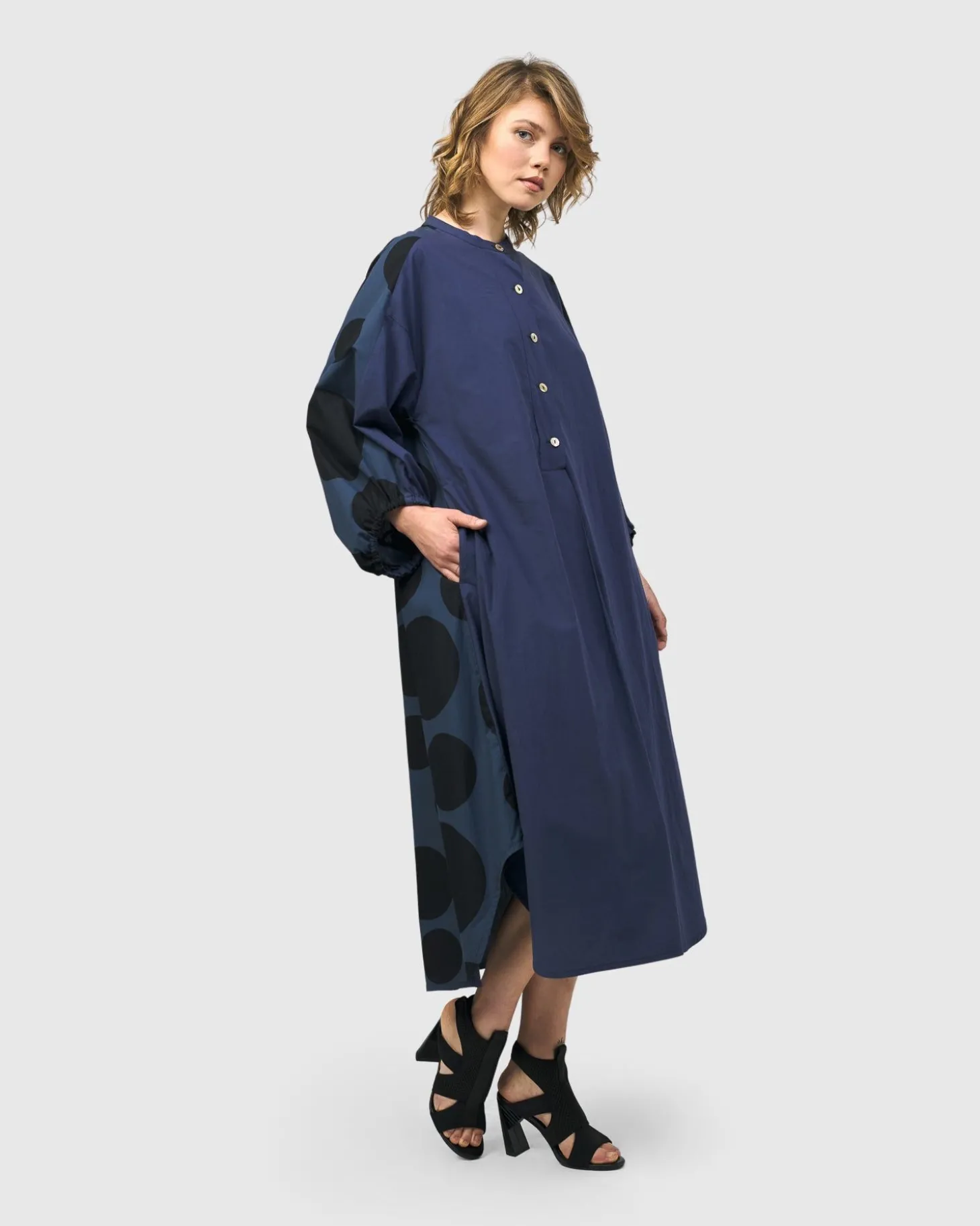 Women Alembika Urban Vista Caftan Dress, Navy