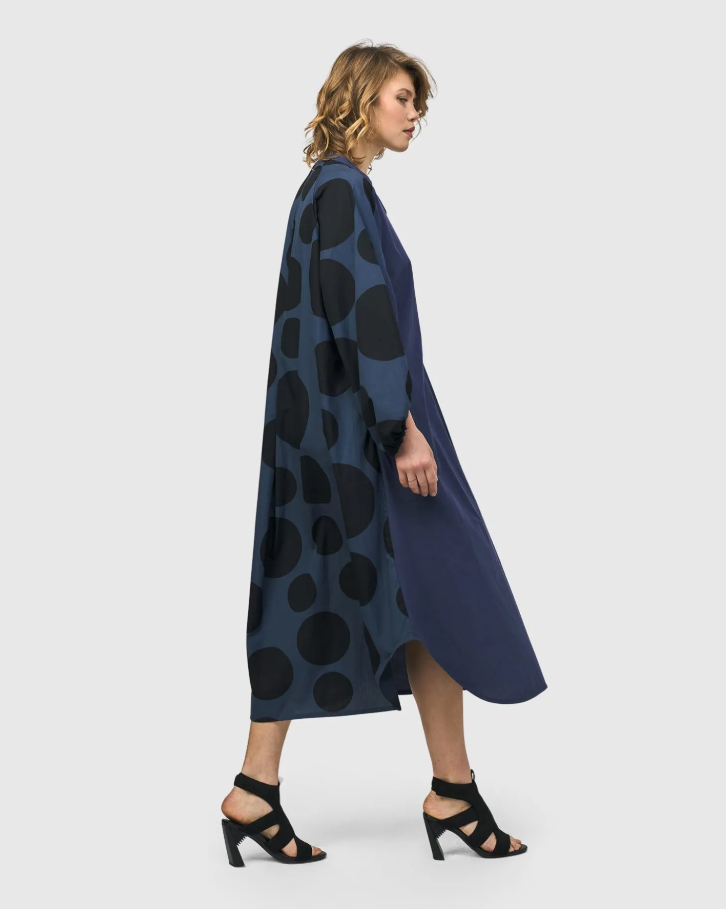 Women Alembika Urban Vista Caftan Dress, Navy