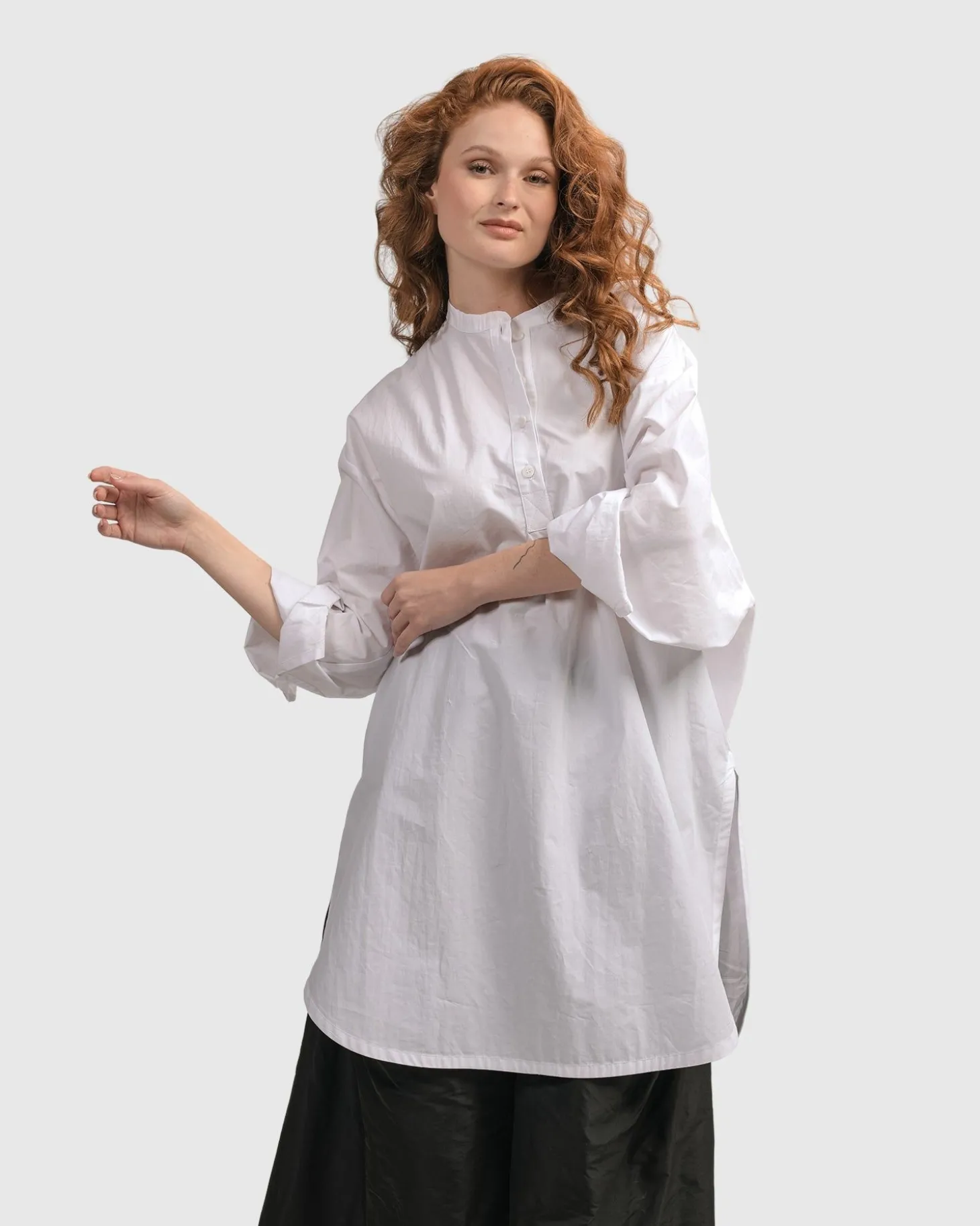 Women Alembika Urban Zen Tunic Top, White