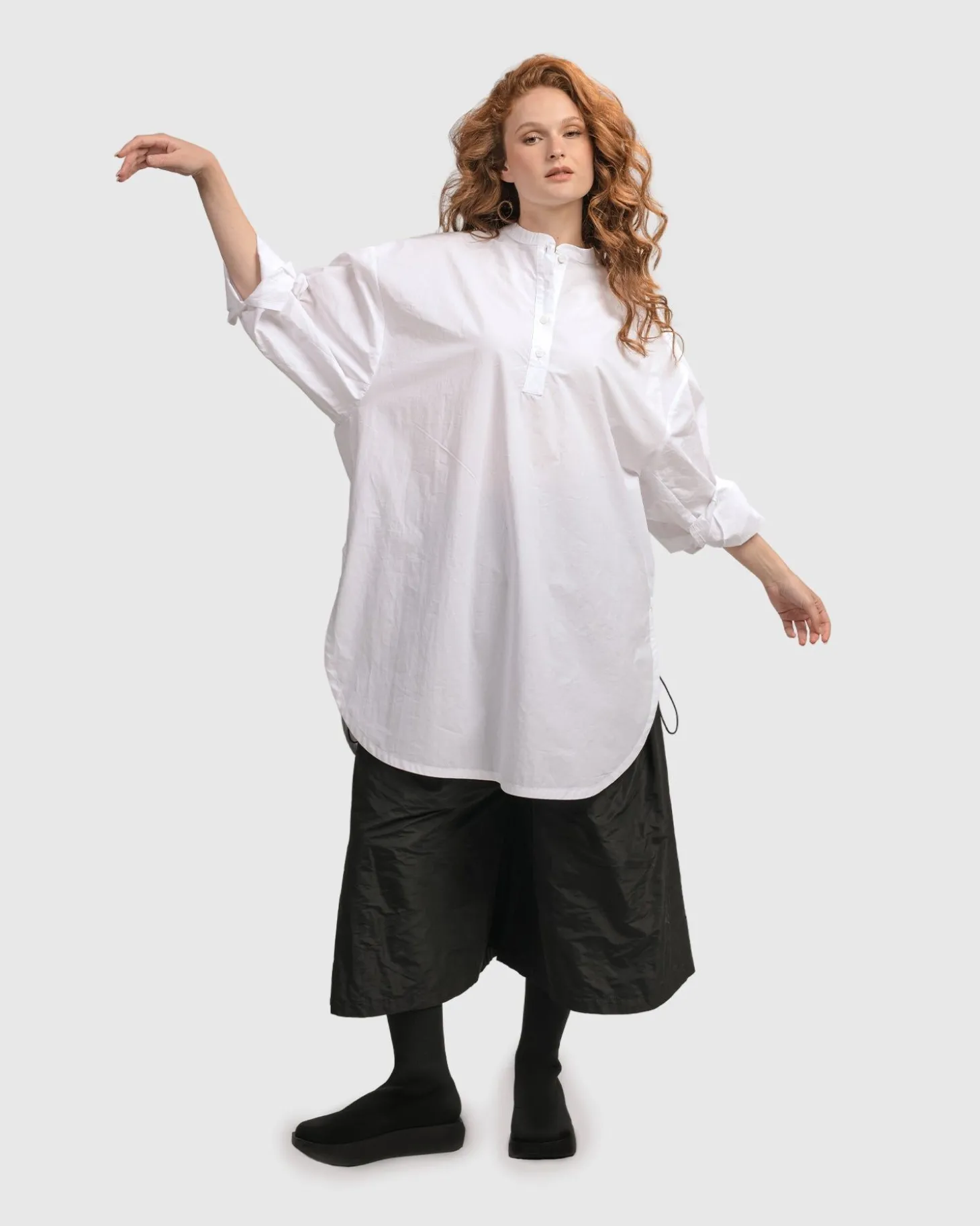 Women Alembika Urban Zen Tunic Top, White