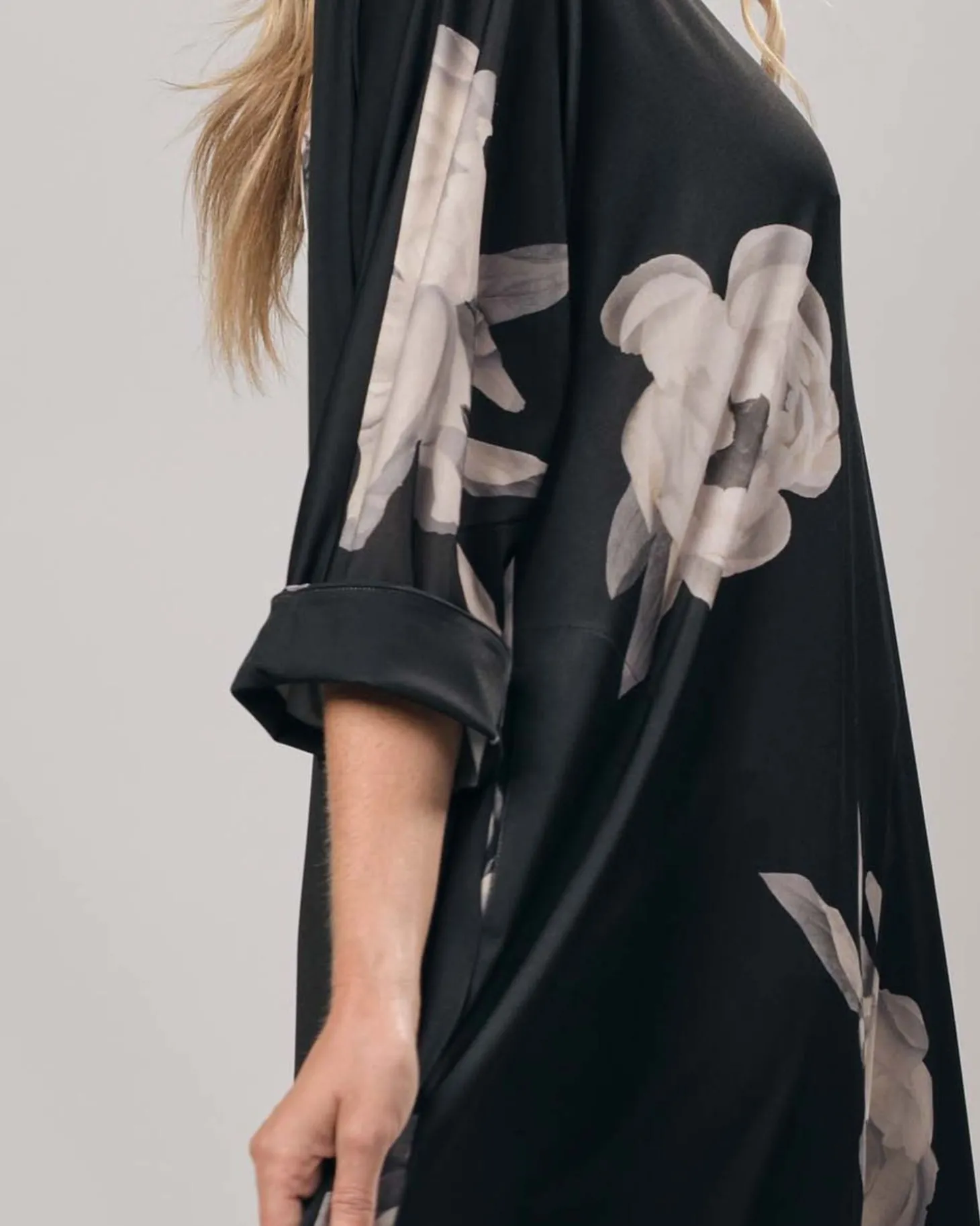 Women Alembika Winslow Trapeze Dress, Roses